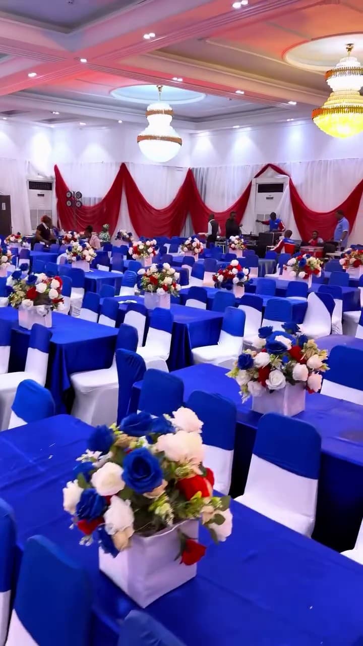 A Conference in Royal Blue and Red